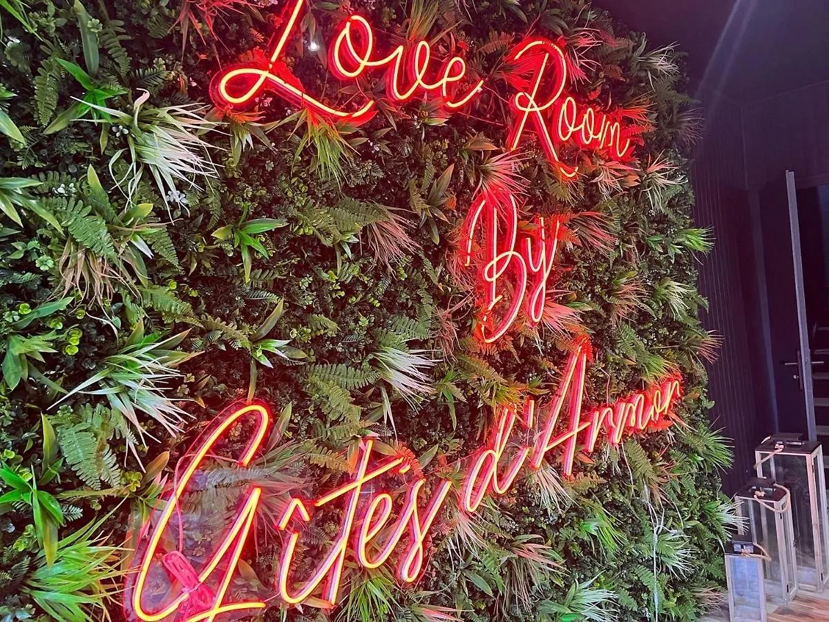 Отель для свиданий Loveroom Avec Spa Privatif Plelo